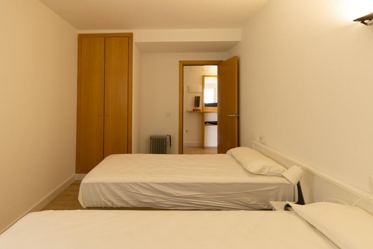 Vista Roses Mar - Apartamento con piscina II Exterior foto